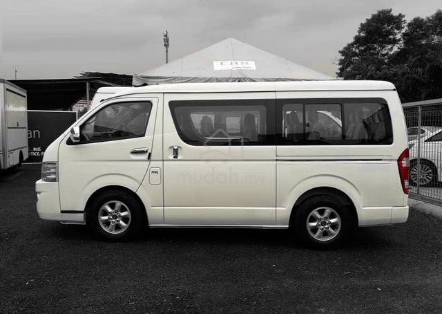 2026 New CAM  Placer X A4 12 Seater Van - 1