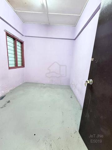 Taman Sentosa Shop Apartment Facing Main Road 4