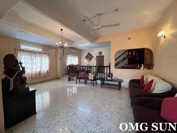 END LOT Taman Melawis Klang 2 Storey House 22x80 4R3B Kitchen Extended 1