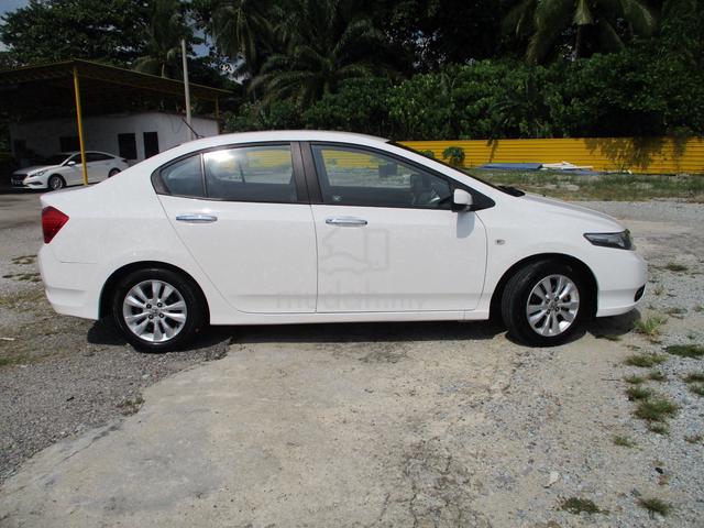 2013 Honda CITY 1.5 FACELIFT (A) White Horse - 5