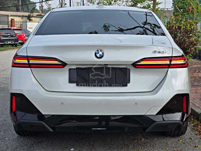 /25✨Bmw 520i 2.0 M SPORT G60 U.warranty new model - 4