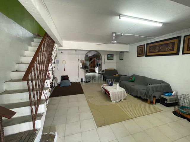 Plentong Baru Double Storey For Sale Fully Renovation 1