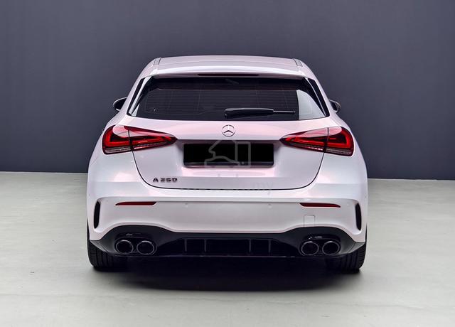 2019 Mercedes Benz A250 2.0 AMG Full Digital - 4