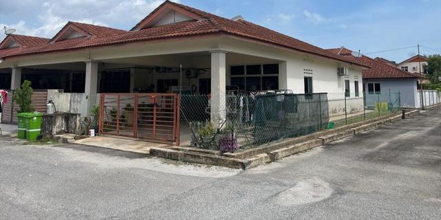Terrace House for Sale Bukit Setongkol Maju, Kuantan 1