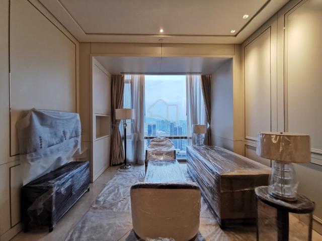 Pavilion Suites 1