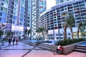 i-Soho @ i-City 1