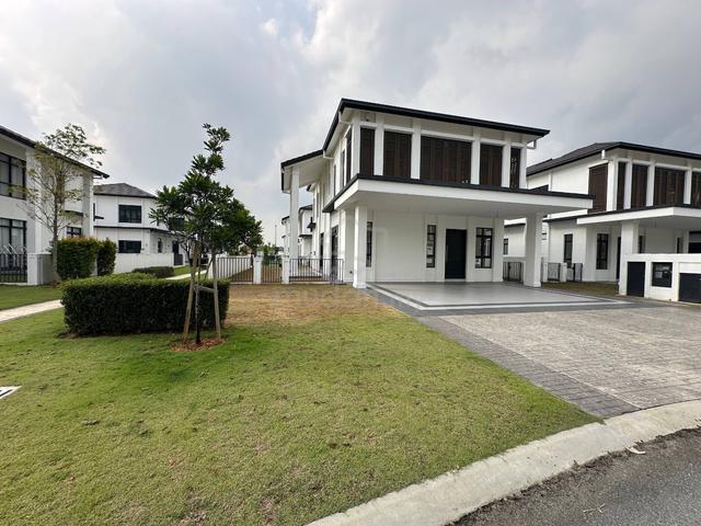 Double Storey Bungalow @ Norton Garden, Eco Grandeur 1