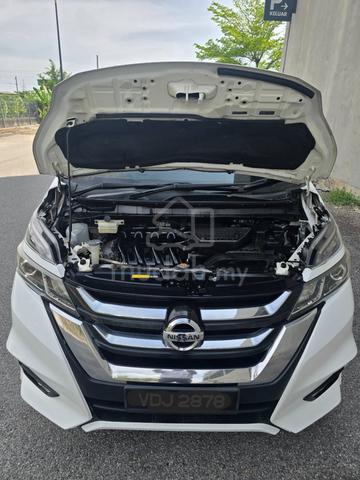 Nissan Serena Permiun - 5