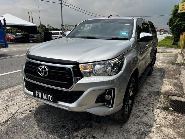 Toyota HILUX 2.4(A)REVO L-EDITION 6SPD 4X4 Pickups - 2