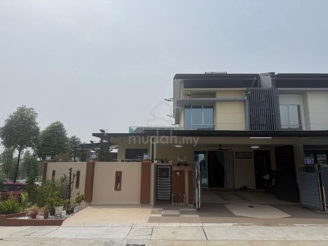 2 Storey Corner House - Kota Emerald 1