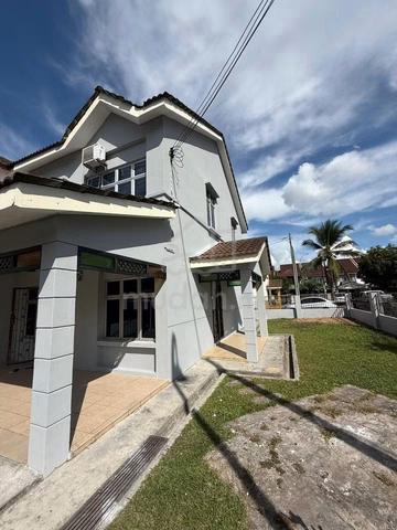 Taman Kempas Indah @ JB Renovated Double Storey Terrace House of Corne 1
