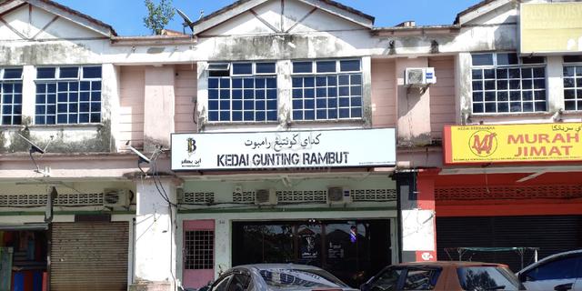 Shop lot untuk disewa (unit atas) 1