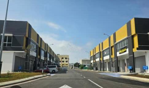 LINX 3 Industrial Avenue near Amapng Hospitl & Taman pandan mewah 1