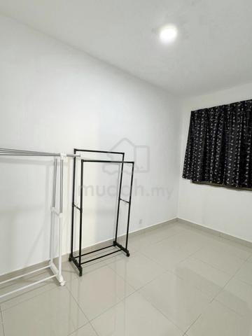 Parc Regency 4