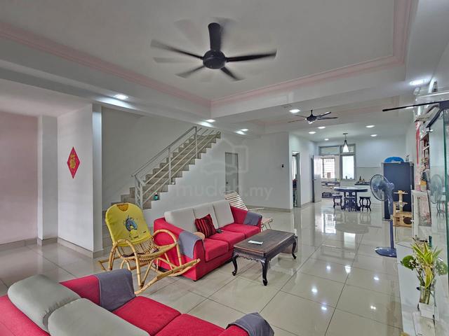 Nusa Sentral Iskandar Puteri 2 Storey 22x70 Renovated Furnished G&G 1