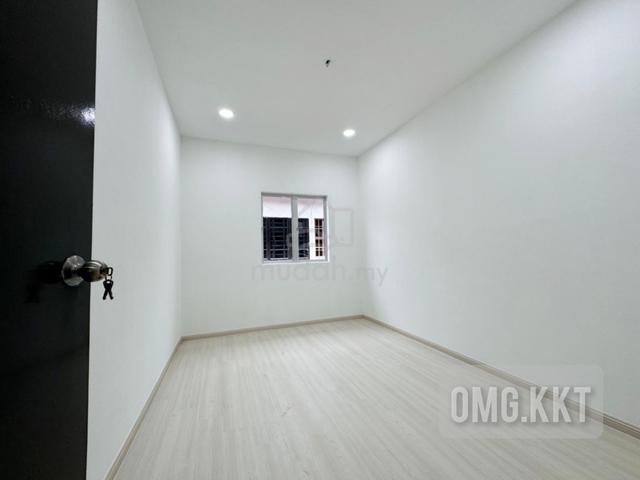 Klang Utama Double Storey Facing Open Renovated Move In Condition 5