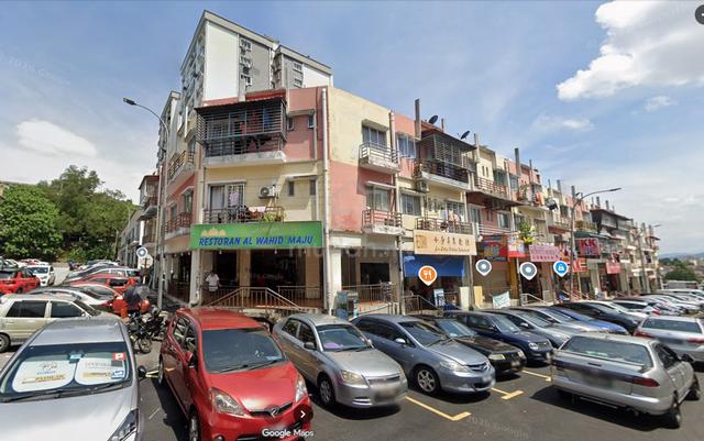 Teratai Square Shop Apartment 1