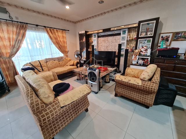 Beautiful Taman Merpati, Layang Layang 1