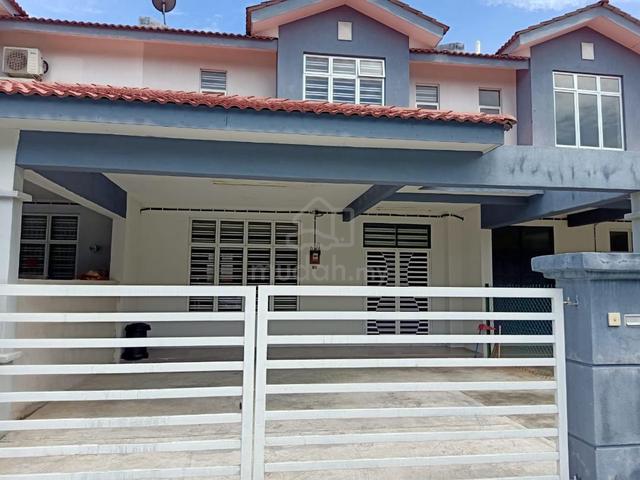 Tmn Sutera Wangi, unfurnished 2 storey 4r3b refurbished unit for RENT 1