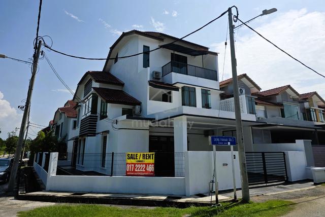 Promenade Villa (CORNER| 2.5 STOREY| RENOVATED) 1