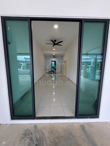 New Single Storey Terrace House-Tmn Jelita Beringgis , Kinarut 1