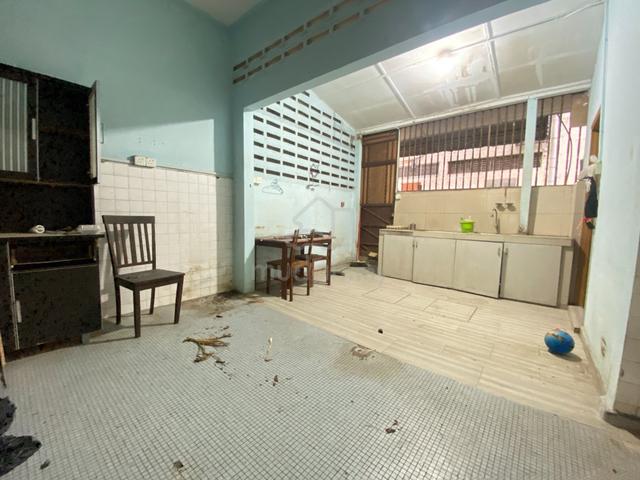 2 Sty House @ Taman Selamat , Mrt Sungai Jernih, Kajang, Super Cheap 1