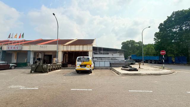Corner Single Storey Medium Cost Shop Lot at Setia Indah, Johor Bahru 1