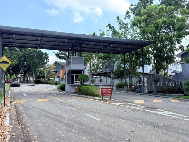 BELOW MARKET Double Storey Terrace Desa Seringin Nilai 3 Freehold Gate 1