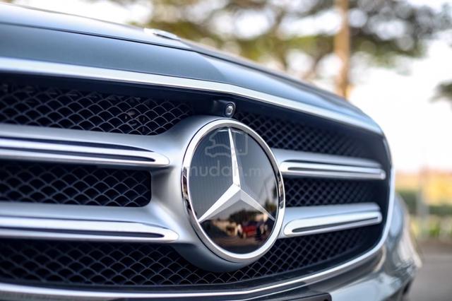 2019 Mercedes Benz E300 2.0 *BURMESTER *5A - 5