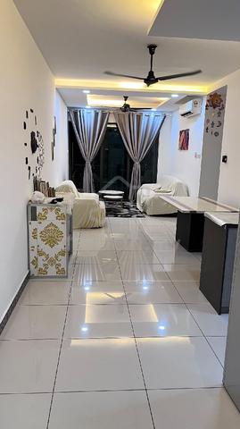 KL Traders Square Residences 1