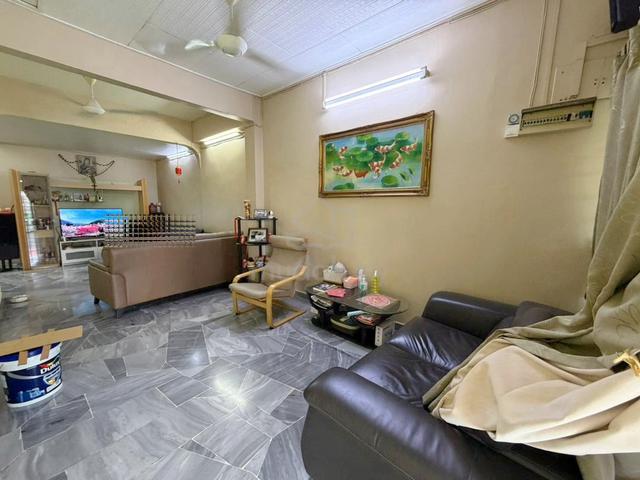 Kepong baru 1.5 storey freehold for sell 1