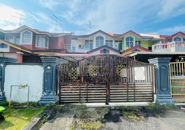 Double Storey House Nearby IOI Mall Kulai Johor For Sale 1