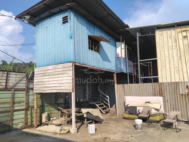Taman Desa Serdang Factory 1
