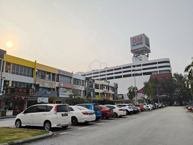 3 sty shop main road bandar botanic near GM klang 1