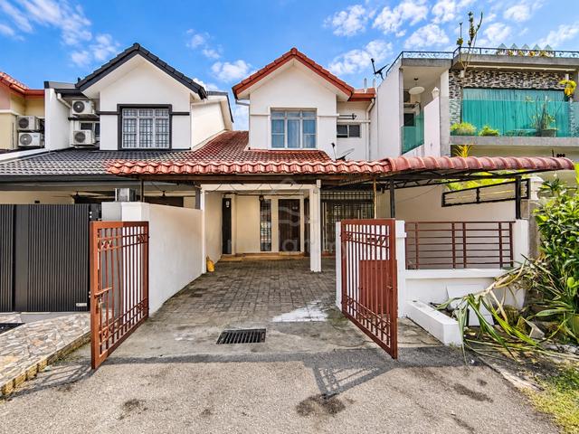 BOLEH FULL LOAN! Taman Pinggiran USJ 3 Double Storey Terrace House 1