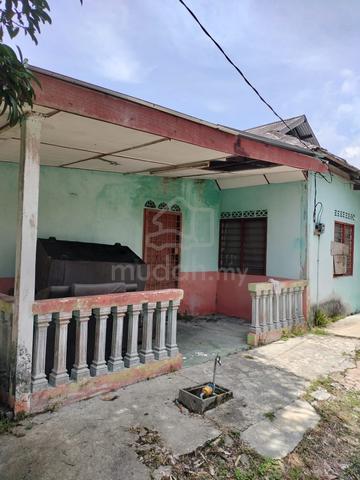 Rumah Kampung 1
