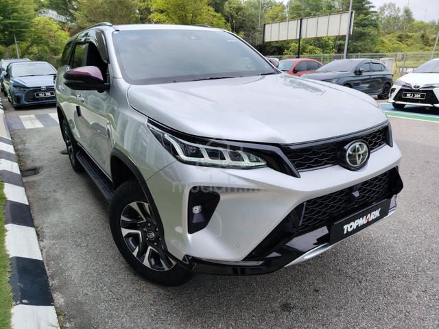 Toyota FORTUNER 2.8VRZ (A) 2,730km Full S/Record - 1