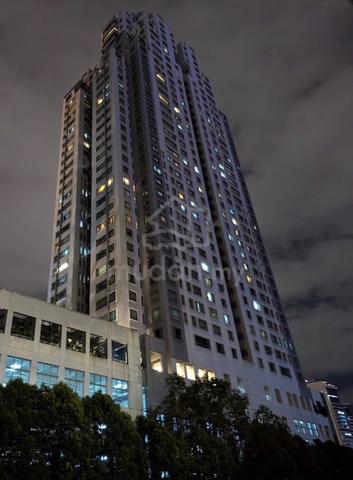The Capsquare Residences 1