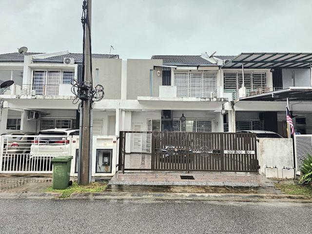 Renovated Teres 2 Tingkat Country Villas Resort Ayer Keroh Melaka 1