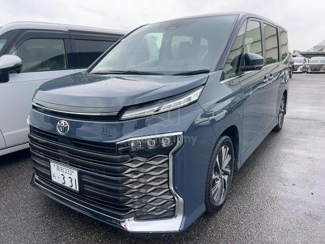 2022 SALE SPECIAL COLOUR Toyota VOXY 2.0 SZ (A) - 1