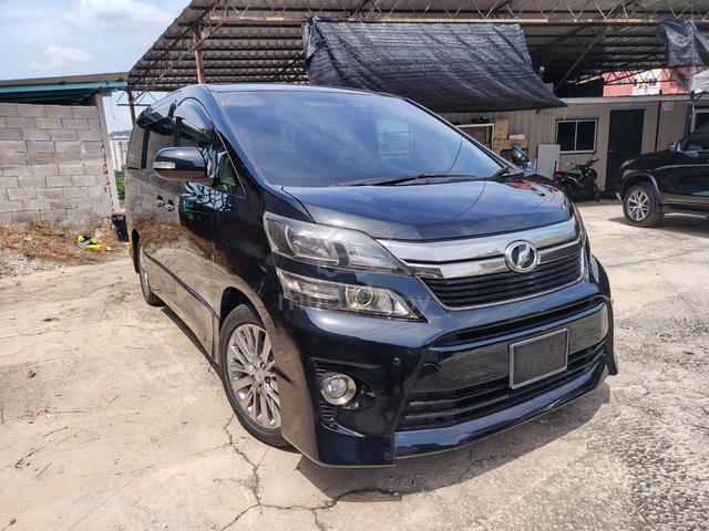 2013 Toyota VELLFIRE 2.4 Z GOLDEN EYES FACELIFT - 1