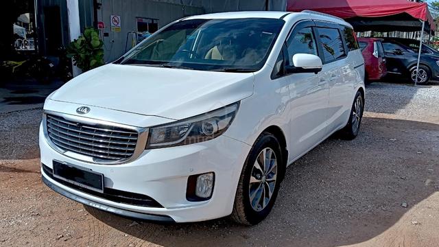 2017 Kia GRAND CARNIVAL 2.2 D EX Best Condition - 1