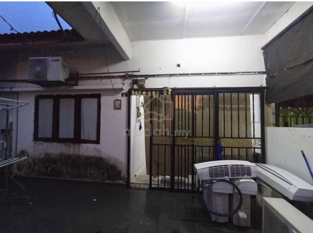 [IMMEDIATE SALE] Terrace House Klang 1