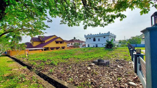 FLAT LAND❗❗ Bungalow Lot Kayangan Heights Seksyen U9 Shah Alam 1