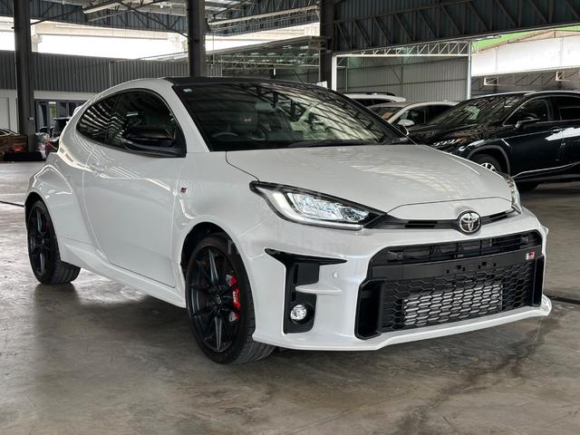 2021 Toyota YARIS 1.6 GR (M) - 3
