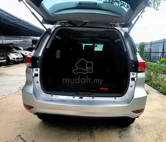 Toyota Fortuner 2.4 VRZ AUTO 4X4 CKD 2 DIGIT NO - 5