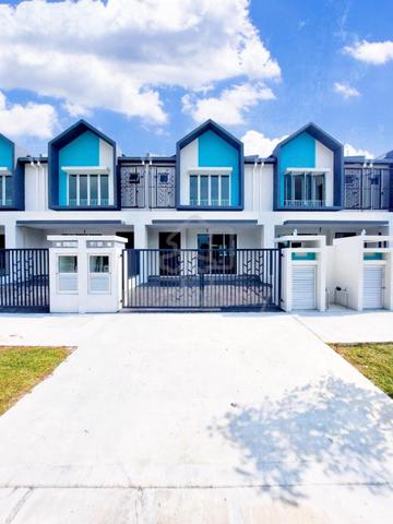 Facing Open Serenia Ariya Sepang For Sale | 2 Storey Terrace 1