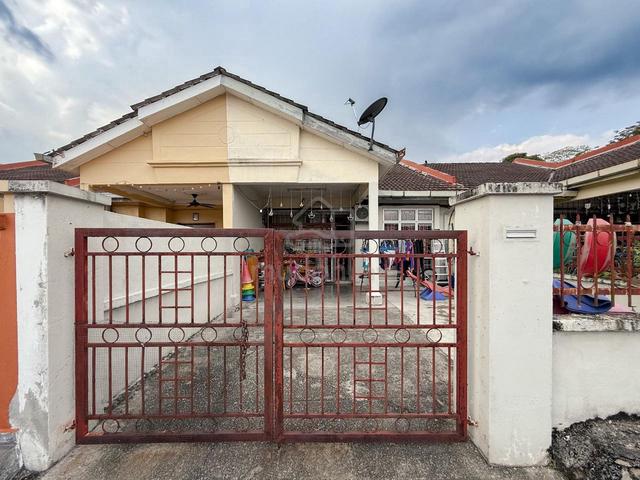 (Freehold Non Bumi) Taman Desa Cempaka Nilai 1