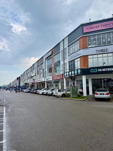 Crest Austin Jaya Putra Mount Austin 3 Storey Shop lot For Sale 1