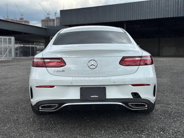 PERFECT Merc Benz E200 AMG COUPE SPORT LeatherPack - 5